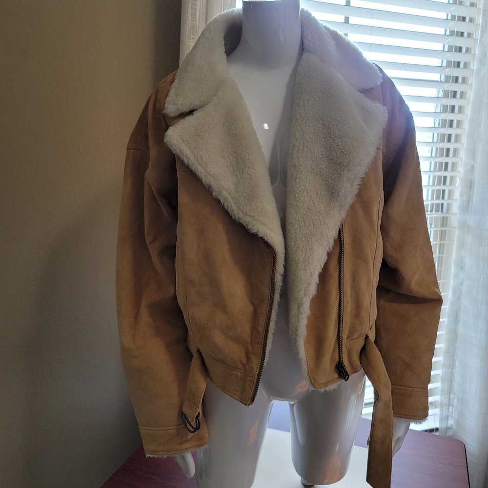 NWT Levis soft suede & warm sherpa aviator cocoon bomber trucker jacket in Large